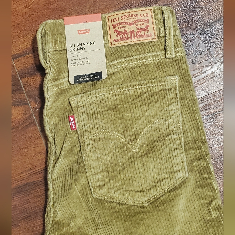 Levi's 311 shaping skinny corduroy